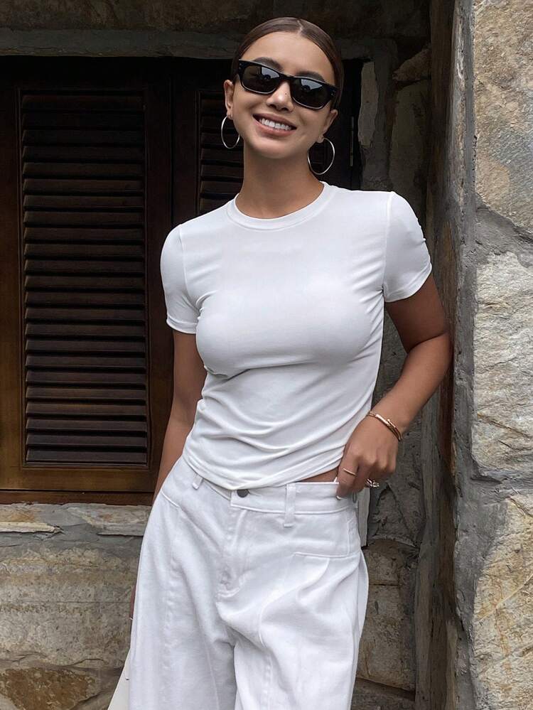 Women's Regular Shoulder Short Sleeve Fitted Stretchy T-Shirt