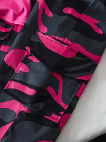 Set de 2 piezas con Camiseta de cuello redondo cómoda con estampa de letra Hello del pequeño oso y Pantalones cargo con estampado de camuflaje de moda para niña joven en verano - Multicolor - Ver 7