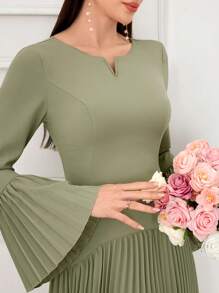 Modelyn Vestido largo elegante de mujer con manga acampanada y plisado en unicolor - Verde Oliva - Ver 6