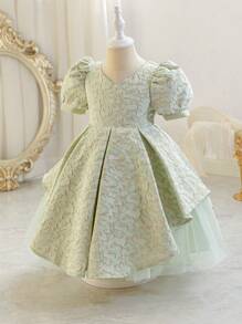 SHEIN Glamorique Kids Elegantes Sommerkleid im Partystil für Kleine Mädchen, mit Puffärmeln aus Jacquard-Gewebe, geeignet für den täglichen Gebrauch, Partys und Treffen, um die raffinierte und luxuriöse Eleganz von Mädchen zur Geltung zu bringen