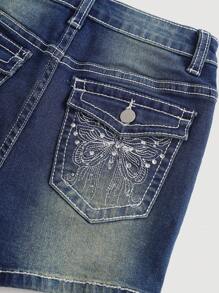 SHEIN Girlism Tween Girls Fashion Retro Y2K High Waist Butterfly Embroidery Pocket Contrast Color Line Girls' Denim Mini Jeans Short,Girls Summer Boho Vacation Concert Rave Festival Outfits - Medium Wash - View 3