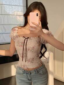 DAZY 蕾丝碎花蝴蝶结镂空上衣，荷叶边装饰，适合夏季、度假或复活节穿着，波西米亚风情。 - 米色 - 查看 7