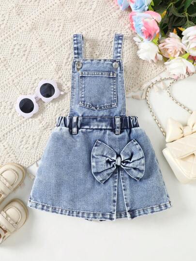 SHEIN Young Girls Asymmetric Hem Vintage Washed Bow Decor Denim Bib Shorts Skirt