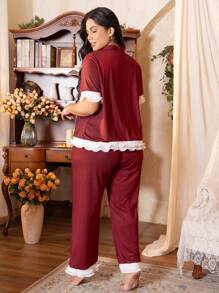 Côtesoire Plus Size Short Sleeve Top And Pants Pajama Set With Pleated Lace Patchwork & Contrast Color, For Christmas - Red - View 2
