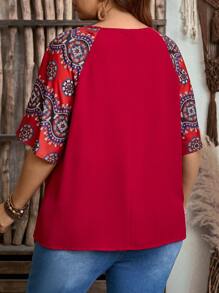 EMERY ROSE Plus Size Solid Color Block Round Neck Short Sleeve Casual Blouse, Boho For Women, Summer, Western Wear Women, Vacation Woman, Spring - Red - View 2