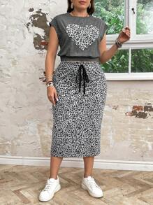 SHEIN LUNE 2pcs/Set Plus Size Summer Round Neck Short Sleeve Heart Print Top And Skirt, Minimalist Style Western Wear Women Festival Boho Hippie Cowgirl Outfit Old Money Bohemian Skirt Two Pieces Set - Dark Grey - View 5