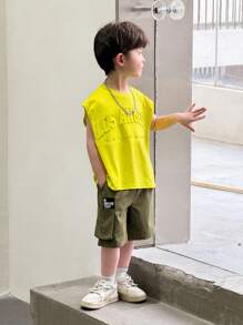 SHEIN 两件套男童舒适休闲日常时尚百搭简约日韩风宽松绿色无袖上衣搭配工装口袋短裤套装，适合春夏季节、日常生活、运动、校园、聚会、节日、演出、摄影、返校季等场合。 - 綠色 - 查看 8