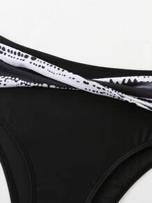 Swim Lushoire 2pcs Mature Women Spring Break Abstract Print Wide Strap V-Neck Triangle Bottoms Casual Beach Swimwear Set For Summer Beach Vacation