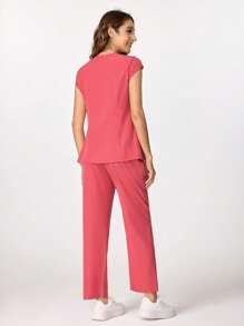 TaskEZ Women Plain Pocket Short Sleeve Top And Pants Scrub Uniform Set - Coral Pink - View 2