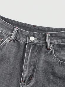 ROMWE Grunge Punk Embroidered Cross Design Denim Shorts - Light Grey - View 4