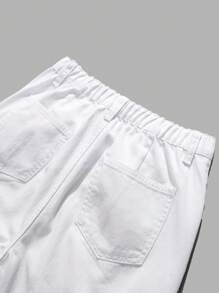 SHEIN 青少年男孩休闲时尚白色舒适宽松简约基本款工装牛仔裤，适合夏季度假和日常穿着