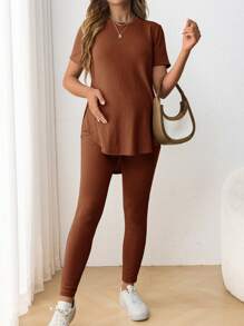 SHEIN Maternity Casual Round Neck Short Sleeve Side Slit T-Shirt With Adjustable Waist Loose Pants 2 Pieces Set - Redwood - View 6