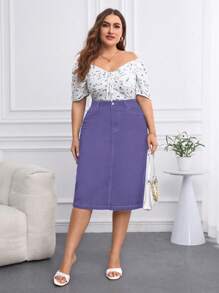 SHEIN Privé Plus Size Women Straight Knee-Length Denim Skirt, Stretchy & Fashion - Purple - View 4