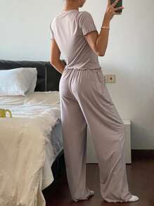 Livesso 2pcs Minimalist Solid Color Wavy Hem Decor Fitted Top And Pants Lounge Set Pajama - Grey - View 2