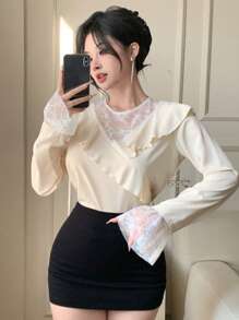 DAZY 女士蕾丝拼布荷叶边下摆长袖休闲衬衫，秋季女装 - 杏色 - 查看 1