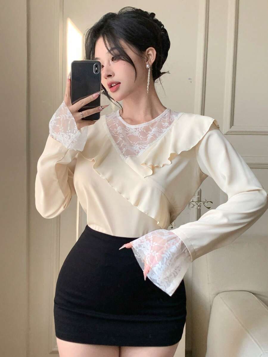 DAZY 女士蕾丝拼布荷叶边下摆长袖休闲衬衫,秋季女装 - 杏色 - 查看 1