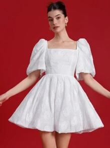 Aveloria Rosie 优雅复古泡泡袖方领合身腰部喇叭下摆 A 字型女式短裙