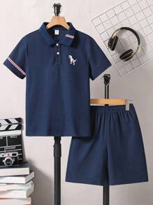 SHEIN 2 件/套大童恐龙卡通印花休闲 T 恤和运动短裤套装 - 藏蓝色 - 查看 1