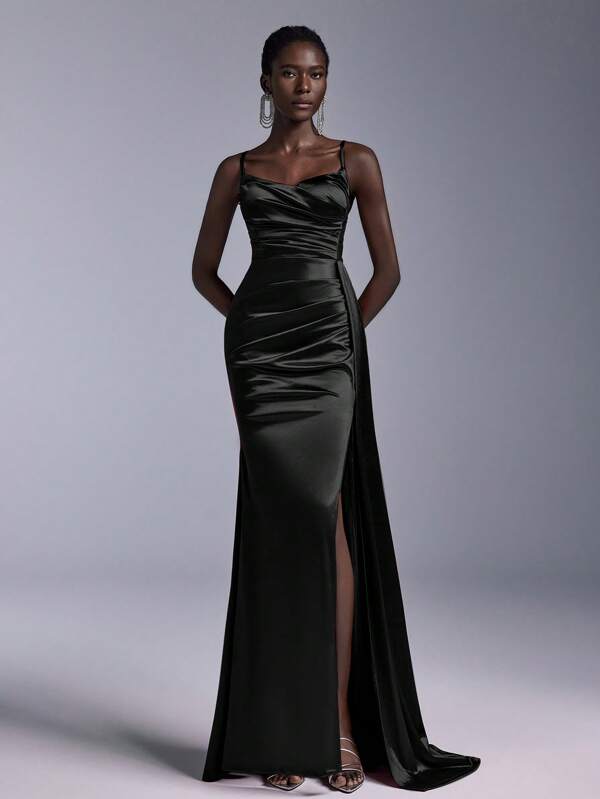 Elitara Women's Gorgeous Sexy Chest Cup Boned Side Floating Piece High Slit Fishtail Train Evening Dress, Black Elegant Formal Prom Gown, For Wedding Guest, Graduation, Dinner Party Dress