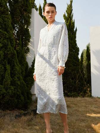 SHEIN Privé 法式 V 领长袖纹理面料高腰系带女式长裙