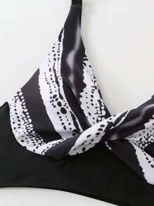 Swim Lushoire 2pcs Mature Women Spring Break Abstract Print Wide Strap V-Neck Triangle Bottoms Casual Beach Swimwear Set For Summer Beach Vacation