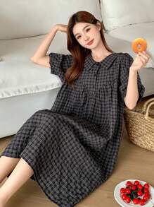 DAZY 女士可爱格子荷叶边领泡泡袖睡袍，休闲睡衣
