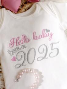 SHEIN Conjunto de ropa de recién nacida para sesión fotográfica, incluye pelele, falda de tul y diadema con moño para salida del hospital, atuendo de regalo para baby shower o cumpleaños