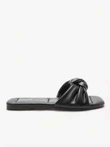 CUCCOO CHICEST Women's Summer New Knotted Design Square Toe Flat Elegant Casual Basic Comfortable Black Faux Leather Ladies Flat Sandals, Flip Flops, Beach Shoes, Versatile Resort Style For Hawaii Beach