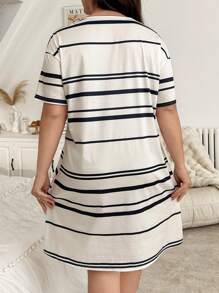 Striped Print Minimalist Casual Plus Size Nightgown - White - View 3