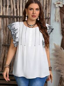 EMERY ROSE 加大码女式波西米亚风纽扣花朵刺绣休闲白衬衫，圣帕特里克节，女士夏季，度假女士，简约时尚，适合日常穿着，乡村风 - 白色 - 查看 2