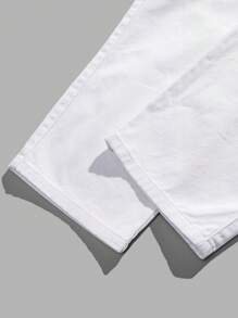 SHEIN 青少年男孩休闲时尚白色舒适宽松简约基本款工装牛仔裤，适合夏季度假和日常穿着