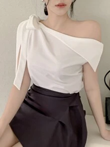 DAZY Women Oblique Neck Asymmetrical Shoulder Tie-Up Bow T-Shirt