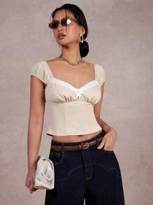 COSMINA Blusa casual con cuello corazón y mangas tipo dolman con encaje en contraste para mujer