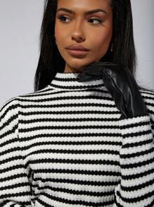 COSMINA Vestido mini de mujer con cuello alto a rayas para uso diario