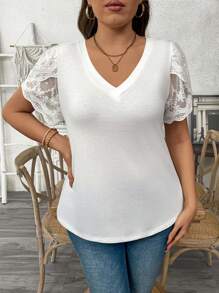 Flirla Áo thun dệt kim cổ chữ V tay ngắn họa tiết hoa nụ đơn giản thanh lịch cỡ lớn cho nữ, dáng vừa, xuân/hè - trắng - Xem 2