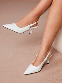 CUCCOO CURVES Sepatu Wanita Polos Minimalis Ujung Lancip Kasual Lebar Elegan untuk Pernikahan, Natal, dan Ukuran Lebar - Putih - View 10