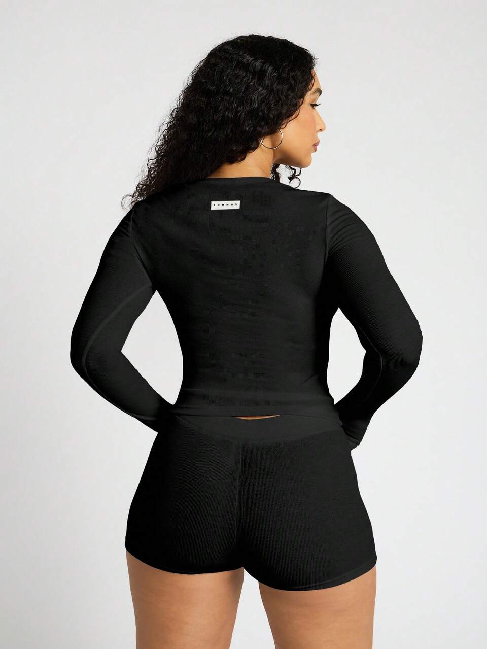 SUMWON WOMEN Gerippte Booty-Lounge-Workout-Shorts mit hoher Taille