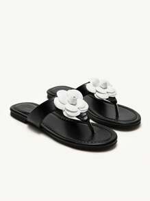 CUCCOO CHICEST Black Floral Pattern Comfortable Flat Sandals For Women - Black - View 2