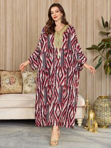 Al Najma Women Geometric Print Batwing Sleeve Loose Arabian Style Dress, Kaftan & Jalabiya - Multicolor - View 3