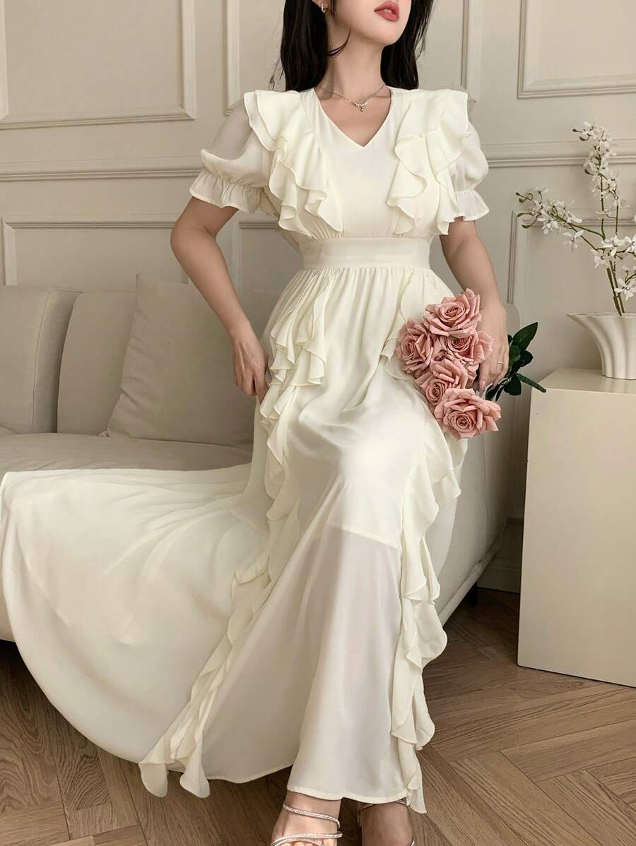 DAZY Gaun Maxi Wanita Model Summer Dress dengan Kerah V dan Hem Bergelombang Warna Polos Panjang Sedang - Krem - View 1