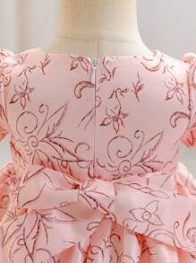 SHEIN Glamorique Kids Vestito formale/da festa per bambini, di colore unito, con vita arricciata e gonna a balze, maniche a sbuffo, elegante per occasioni, adatto per tutte le stagioni - Rosa - Visualizzare 7