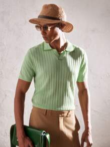 SHEIN X ELOISA & ORSON AKNOTIC Business Casual Camiseta casual de punto de manga corta y hombros redondeados ajustada para hombre, de verano