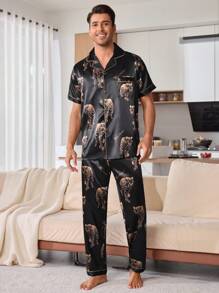 CoupledUp Conjunto de pijama para hombres con top y pantalones de estampado de leopardo de satén