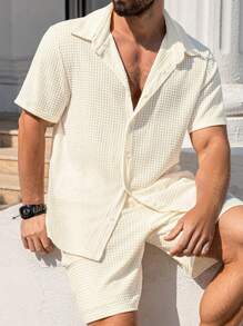 Manfinity Homme Plus Size Men's Front Button Short Sleeve Casual Shirt And Shorts Set