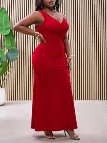 Slaydiva Plus Size Asymmetric Sleeveless Red Elegant Mermaid Hem Maxi Skirt