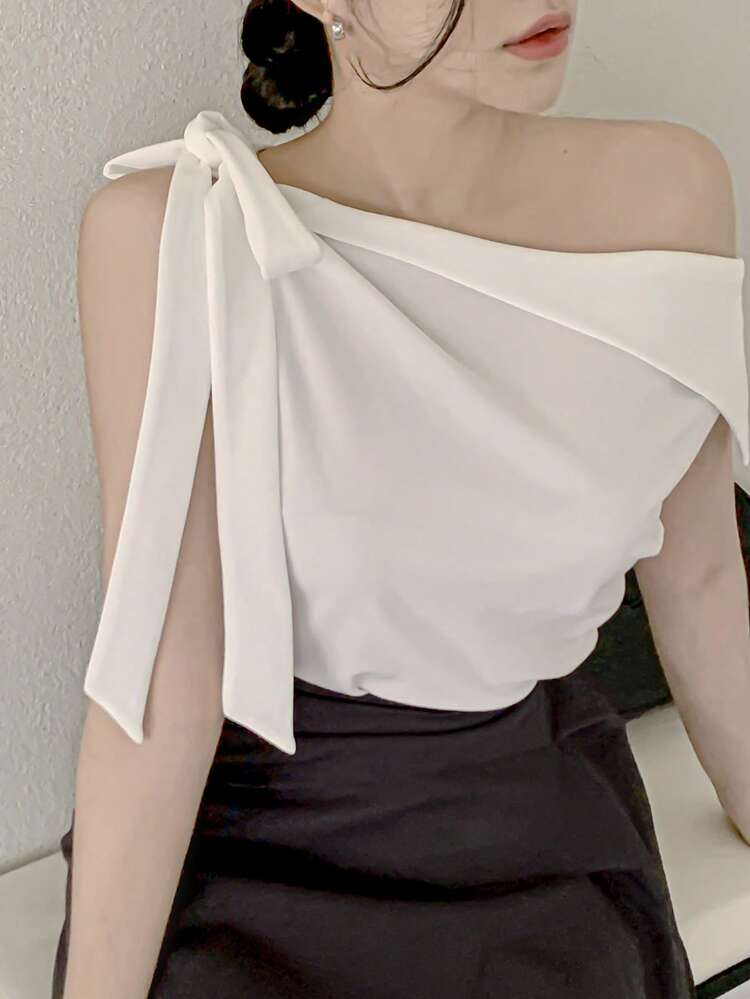 Women Oblique Neck Asymmetrical Shoulder Tie-Up Bow T-Shirt Going Out Tops