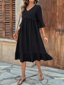 EMERY ROSE Women V-Neck Pleated Simple Casual Mid-Long Dress - Black - View 1