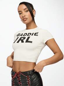 SUMWON WOMEN BADDIE IRL 短款上衣婴儿 T 恤街头风格修身短袖图案 T 恤都市时尚个性上衣节日音乐会派对夜店夏季春季 - 白色 - 查看 4