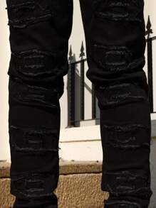 Manfinity LEGND Men's Plain Ripped Casual Denim Jeans, For Everyday Wear - Black - View 5