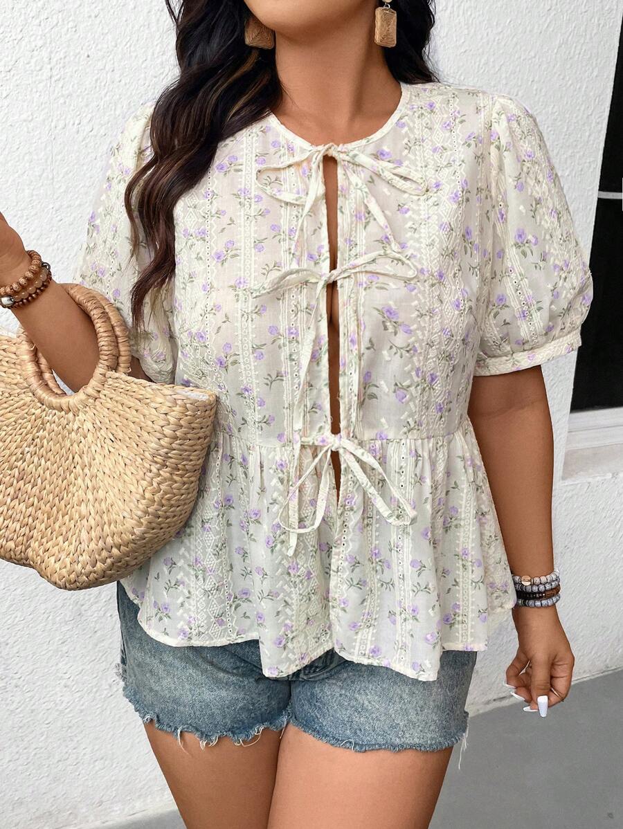 SHEIN Frenchy Kemeja Lengan Pendek Kasual Motif Bunga Wanita dengan Hem Berkerut dan Ikatan Depan, Musim Panas - MultiWarna - View 1